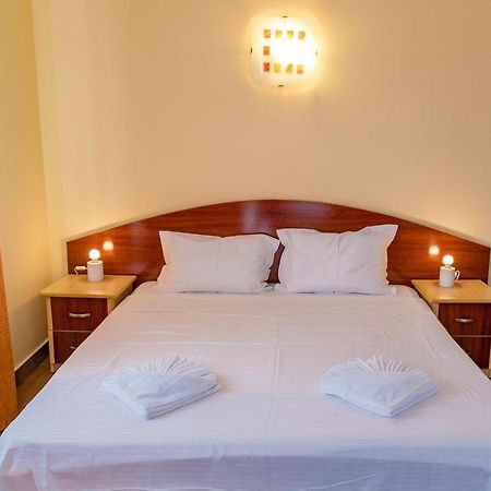 Heaven Garden 2 Mai Hotel Екстериор снимка