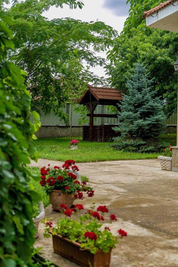 Heaven Garden 2 Mai Hotel Екстериор снимка