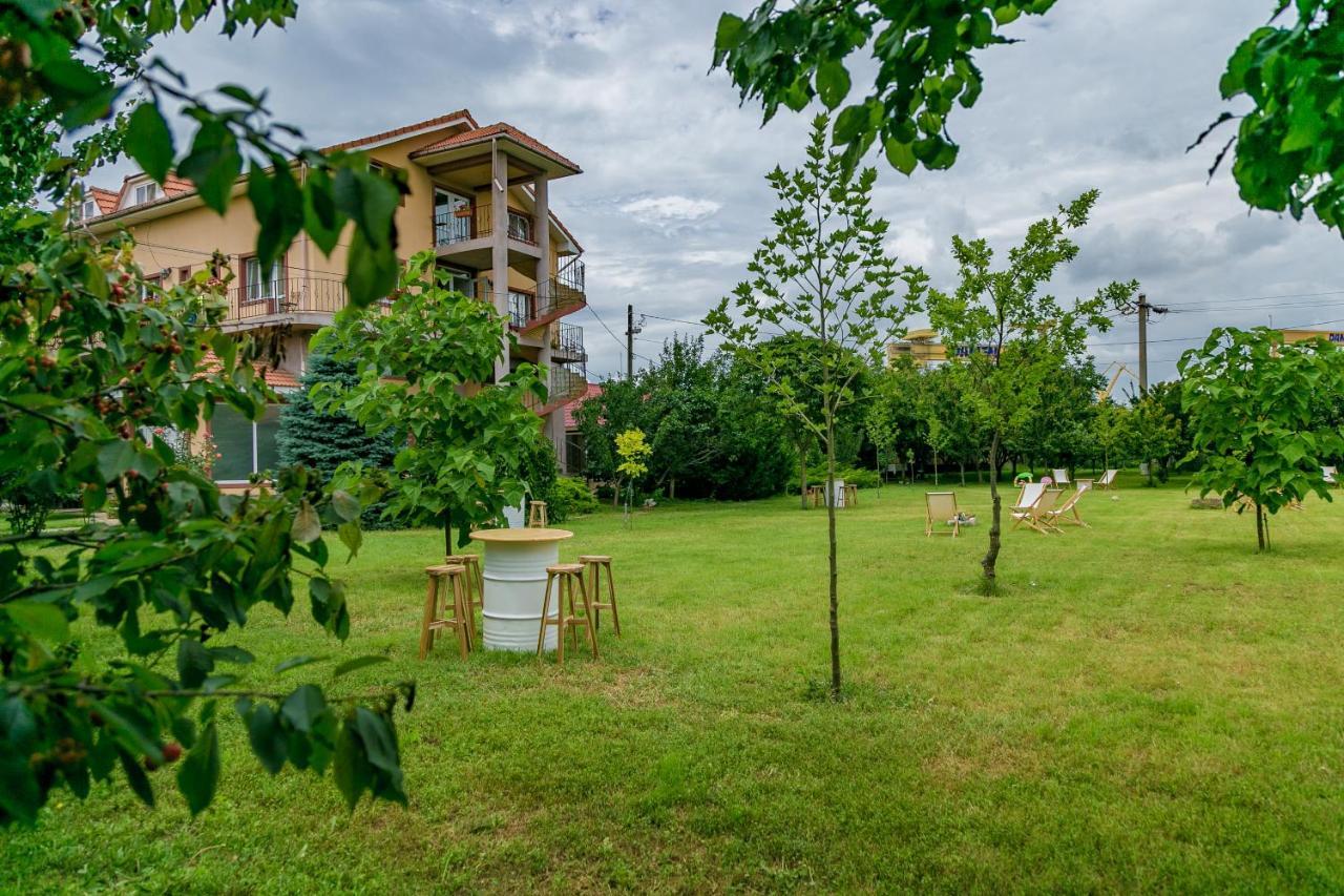 Heaven Garden 2 Mai Hotel Екстериор снимка