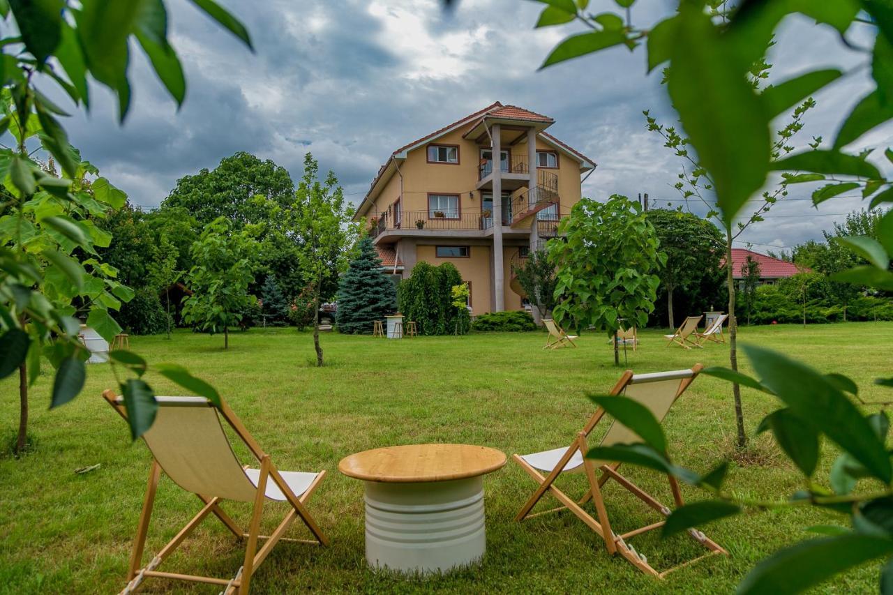 Heaven Garden 2 Mai Hotel Екстериор снимка