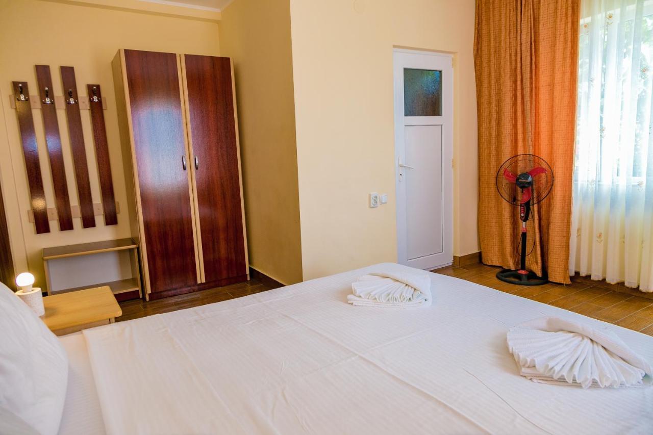 Heaven Garden 2 Mai Hotel Екстериор снимка